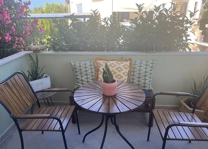 Perdika\'S Cove, Spacious Sea View Family Home
