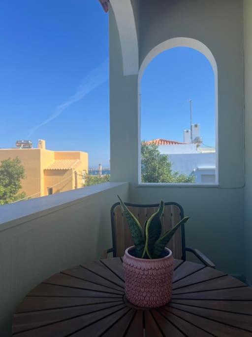 Apartment Perdika's Cove, Spacious Sea View Family